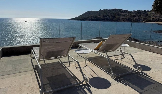 Waterfront villa near Ajaccio with direct beach access