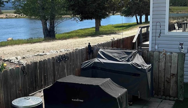 Waters Riverfront Property,Pets OK, Fully Fenced