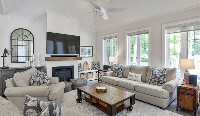 Windsong Cottage (#13)