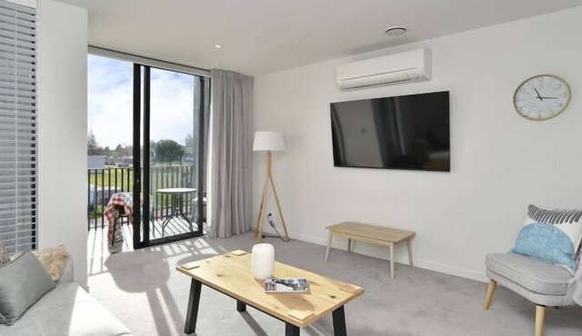 Worcester Terrace One -Top inner city location