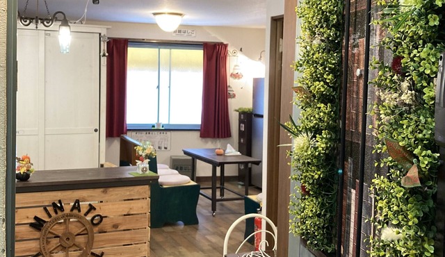 Yokohama Minato Hostel. Big Shared Room/5 Bunkbeds/30min to Haneda Airport