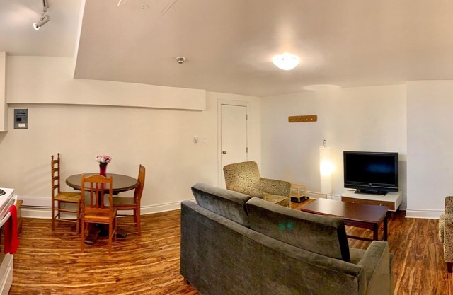 1 Bedroom North of High park & near Keele Subway Station