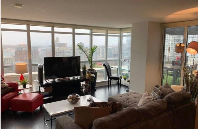 3 Bedroom Boutique 400 sqft + terrace *Perfect for Big Group*
