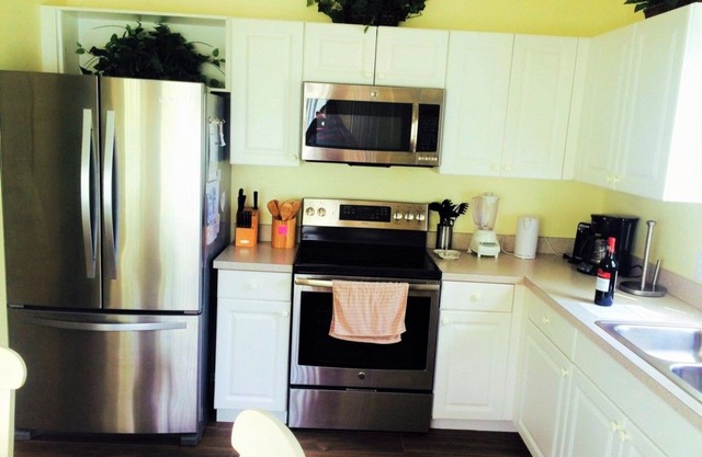 3 bedrooms - Pool Home - 15 min from Disney