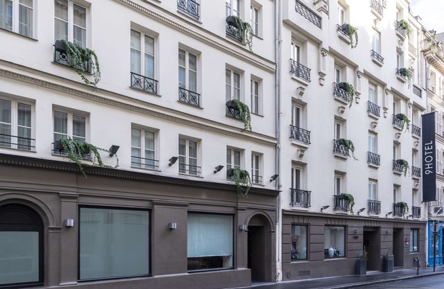 9Hotel Opera