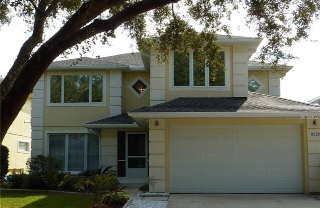 Beautiful Lakeview 5 bed 4 Bath South Facing Pool/Spa Home