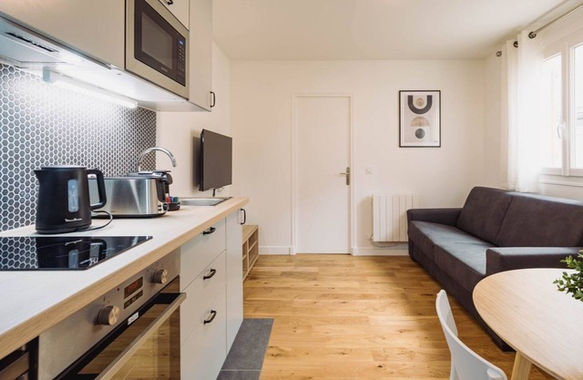 Brand new apt - Louvres/Opéra direct metro line
