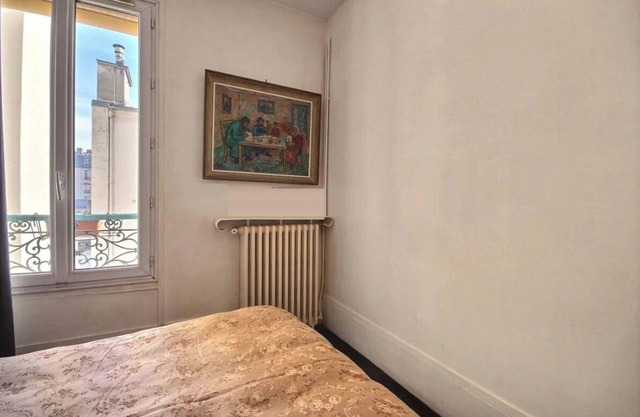 Canal Saint Martin one bedroom apartment