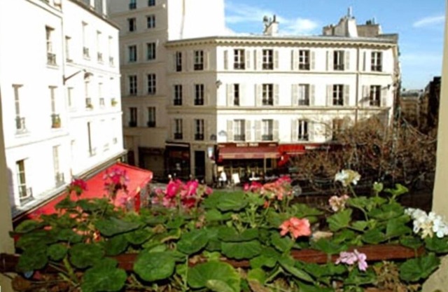 Charming Apartment in Latin Quarter Near Luxembourg Gardens