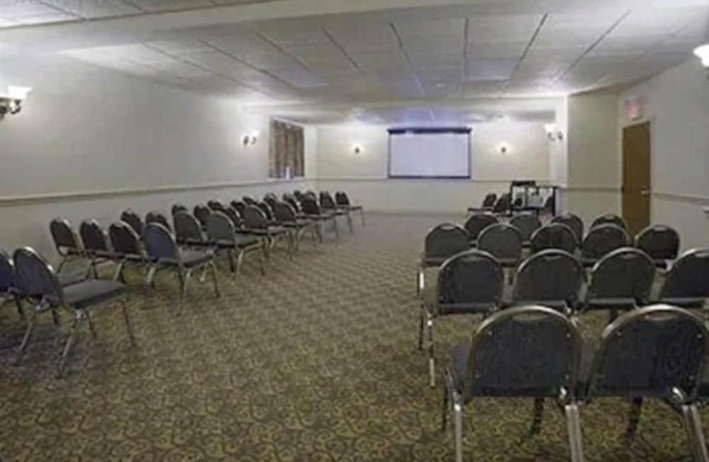 Comfort Inn & Suites Thousand Islands Harbour District
