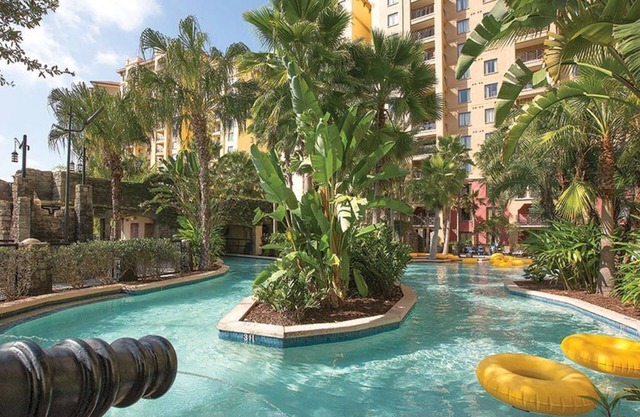 Family Bliss: 1BR Dlx inside Disney Gates, Lazy rivers