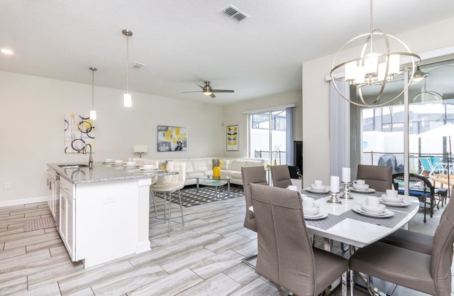 Gorgeous 4Bed TownHome, Storey Lake Resort-3081JD