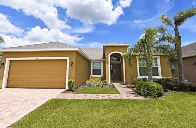 Gorgeous Pool Hm w Conservation Views-318Watersong