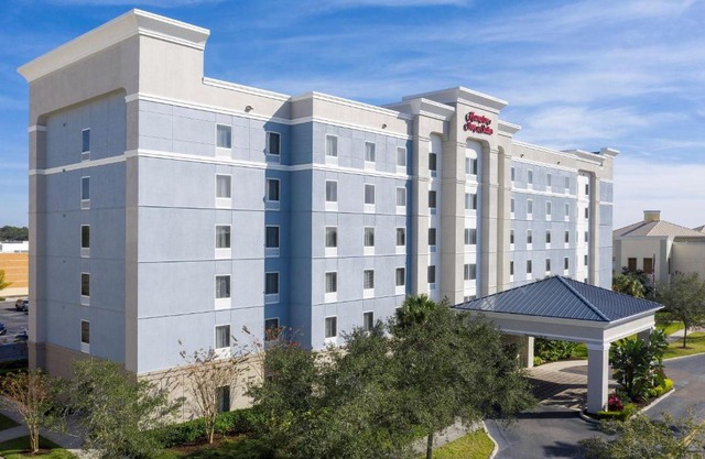 Hampton Inn Suites Polk Parkway 