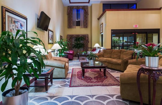 Holiday Inn Express Sebring