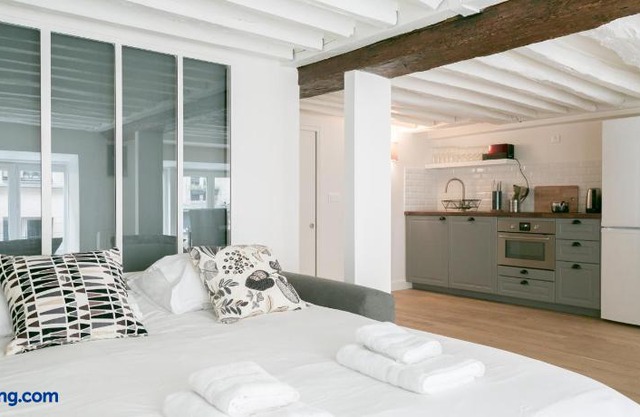 Lafayette Private Apartment