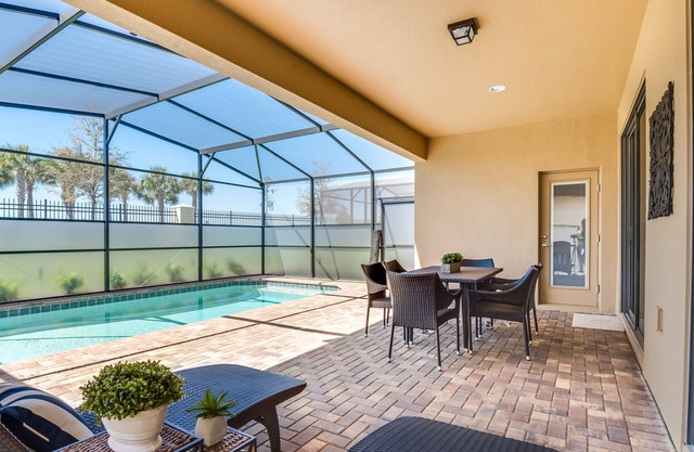 Large Villa w/Private Pool & Game Room! Waterpark