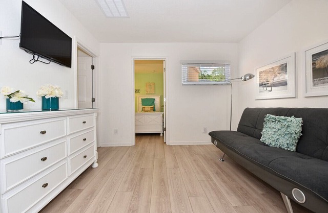 Lovely Home w/ Conservation Views-Watersong 427OC in Davenport