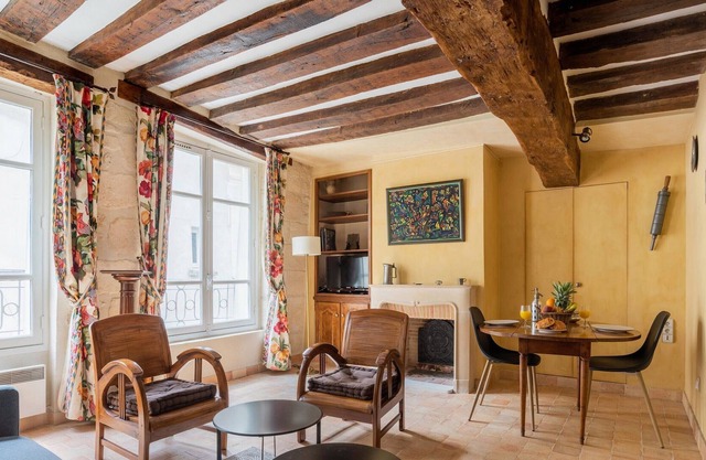 Lovely Studio by La Sorbonne & Pantheon in the Heart of the Latin Quarter