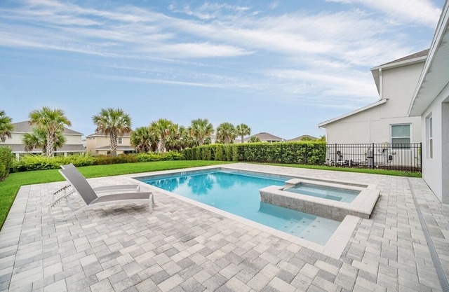 Nice 5 Bed Game Spa Pool Home in Encore Club at Reunion