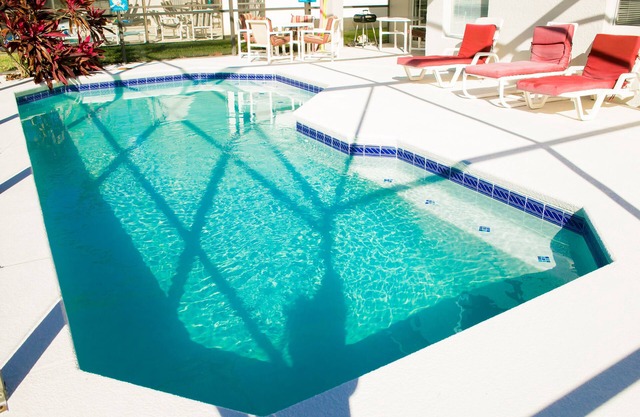Ref 19. Lake Berkley. Stunning Villa , own pool. Near Disney