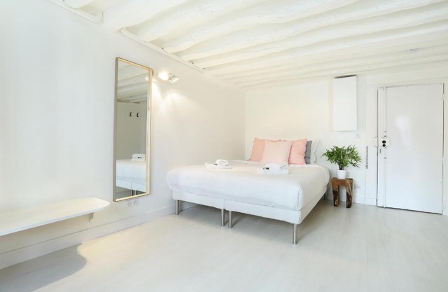 Rent a Room - Studio Bonne Nouvelle