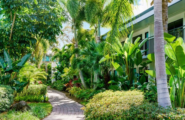 Right On International Drive! On-Site Waterpark, Restaurant, Near SeaWorld