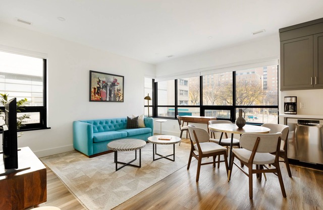 Sonder The Elm | Two-Bedroom Apartment