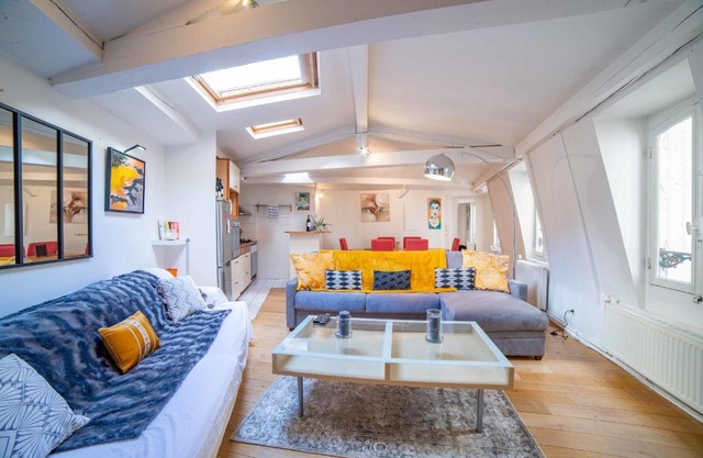 Super cozy apartment in front the Parc Monceau