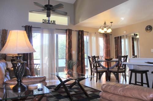 Tamarind Villa 