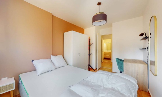 Parc-Nord Resort | 100 m² Private room ∙ 1 bedroom ∙ 1 guest