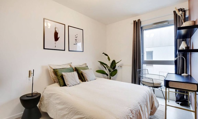 Quartier du Pont-de-Flandre Resort | 104 m² Private room ∙ 1 bedroom ∙ 5 guests