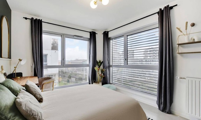 Quartier du Pont-de-Flandre Resort | 104 m² Private room ∙ 1 bedroom ∙ 5 guests