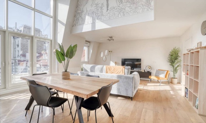 Clichy Apartment | 105 m² Apartment ∙ 3 bedrooms ∙ 6 guests
