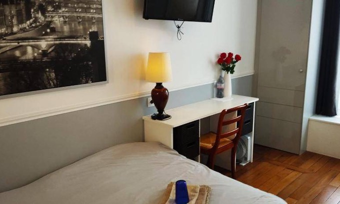 Saint-Lambert Bed & Breakfast | 11 m² Bed and breakfast ∙ 1 bedroom ∙ 2 guests