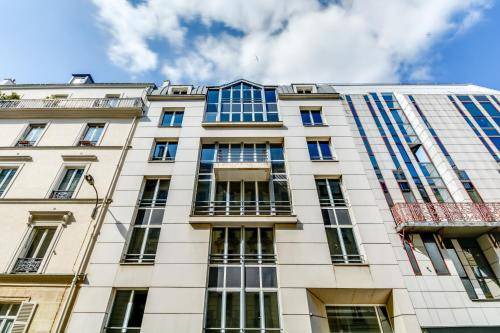 Quartier Saint-Georges Apartment | 130 m² Apartment ∙ 4 bedrooms ∙ 10 guests