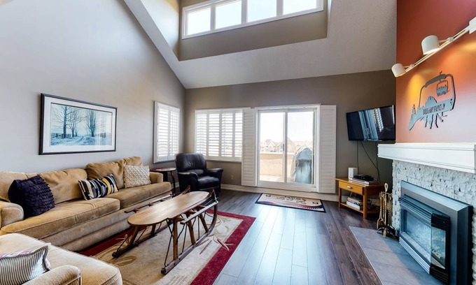 The Blue Mountains Condo | 139 m² Condo ∙ 3 bedrooms ∙ 7 guests