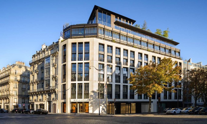 Champs-Elysees Hotel | 141 m² Hotel ∙ 127 guests