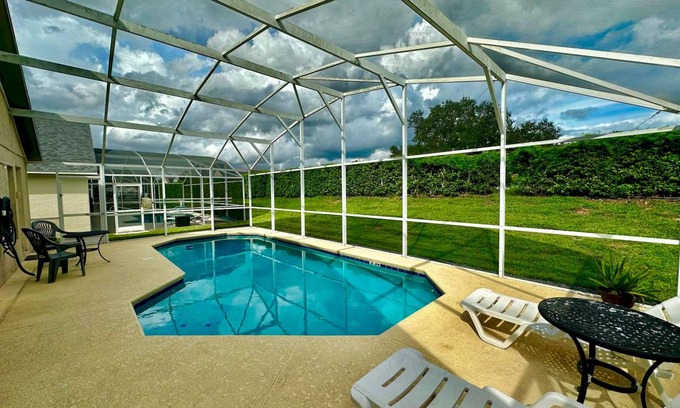 Westbury House | 143 m² House ∙ 4 bedrooms ∙ 8 guests