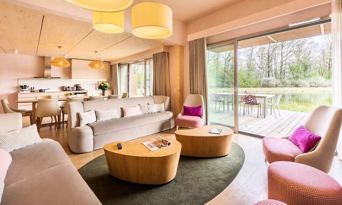 Bailly-Romainvilliers House | 150 m² Mobile home ∙ 5 bedrooms ∙ 10 guests