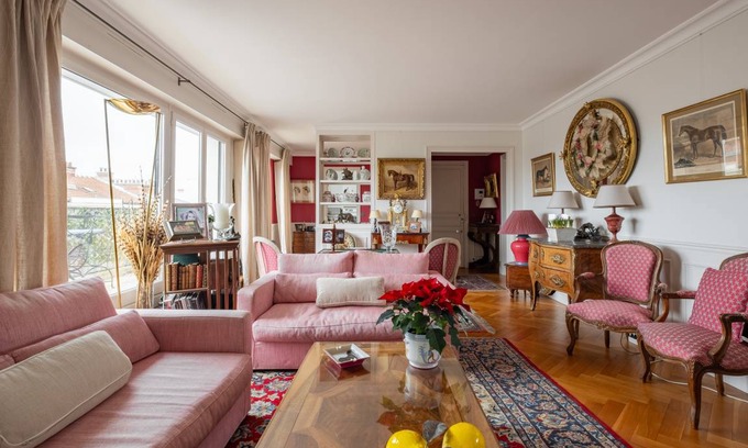 Centre Ville Apartment | 150 m² Apartment ∙ 2 bedrooms ∙ 4 guests