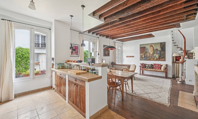 Quartier Sainte-Avoye House | 150 m² House ∙ 2 bedrooms ∙ 4 guests