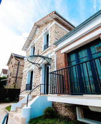 Aulnay-sous-Bois Villa | 150 m² Villa ∙ 3 bedrooms ∙ 6 guests