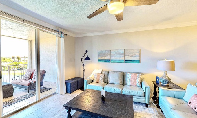 Port Canaveral Condo | 155 m² Condo ∙ 2 bedrooms ∙ 4 guests