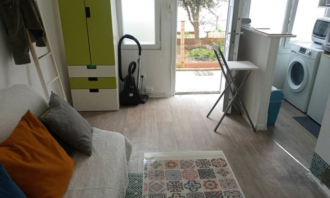 Pantin Apartment | 16 m² Apartment ∙ 2 guests