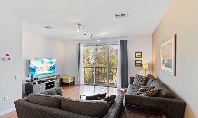 Florida Central Atlantic Coast House | 162 m² House ∙ 3 bedrooms ∙ 8 guests