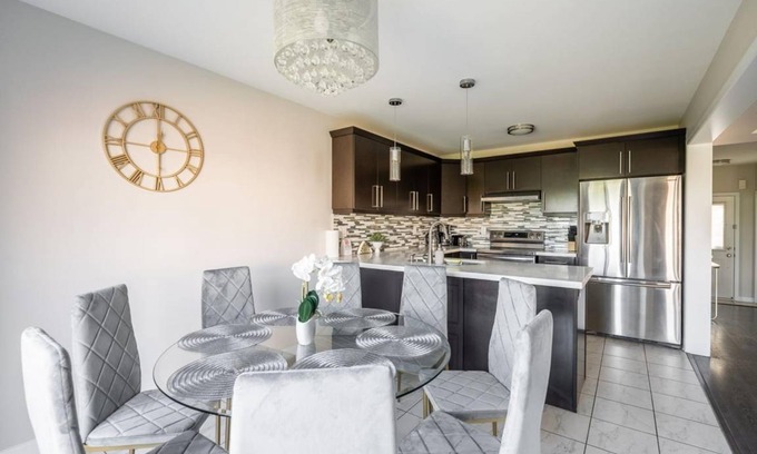Brampton Villa | 177 m² Villa ∙ 3 bedrooms ∙ 8 guests