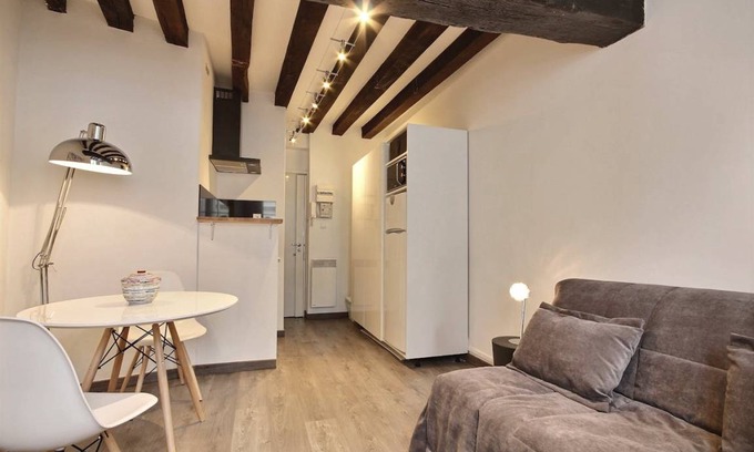 Paris City Center Apartment | 19 m² Apartment ∙ 2 guests