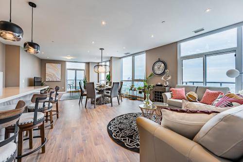 Hurontario Apartment | 193 m² Apartment ∙ 3 bedrooms ∙ 8 guests