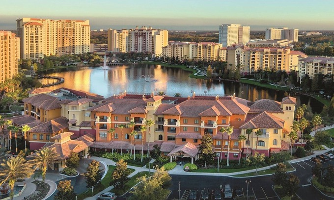 Lake Buena Vista Resort | 1BD/Orlando near Disney - Park Shuttle, 5 Pools, Waterslide, Game Room and more!